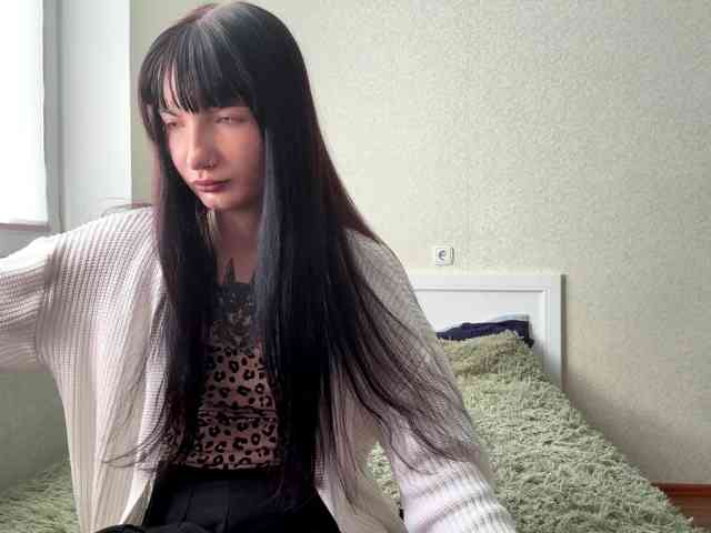 Adriana-Bellini webcam