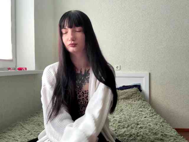 Adriana-Bellini webcam