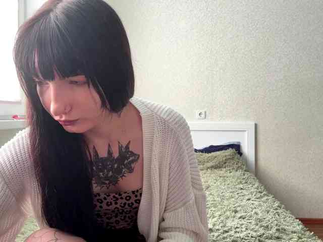 Adriana-Bellini webcam