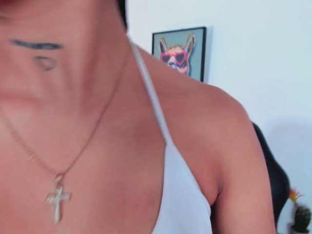 khatia live cam on BongaCams