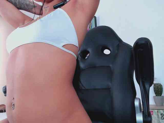 khatia webcam