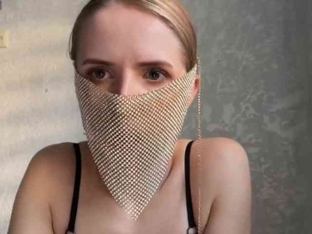 Модель: DenOfSin