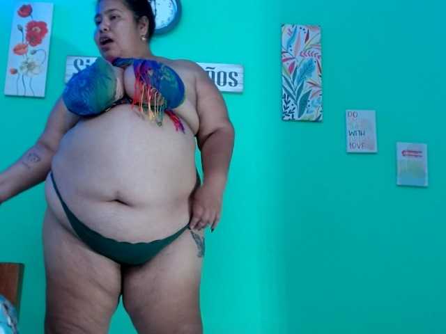 dollbbw69 live cam on BongaCams