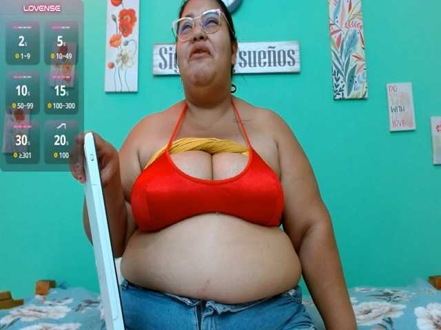 dollbbw69 live cam on BongaCams