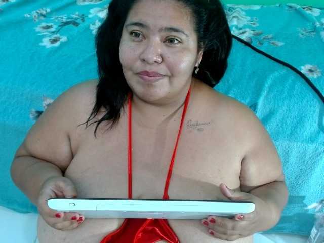 dollbbw69, live now on BongaCams