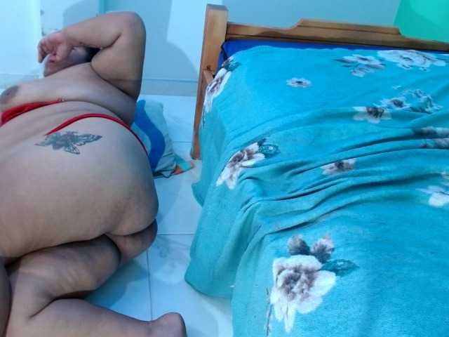 dollbbw69, live now on BongaCams