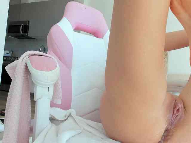 ariaback