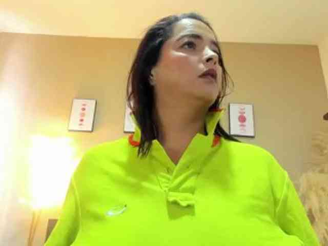 AliciaBaker webcam