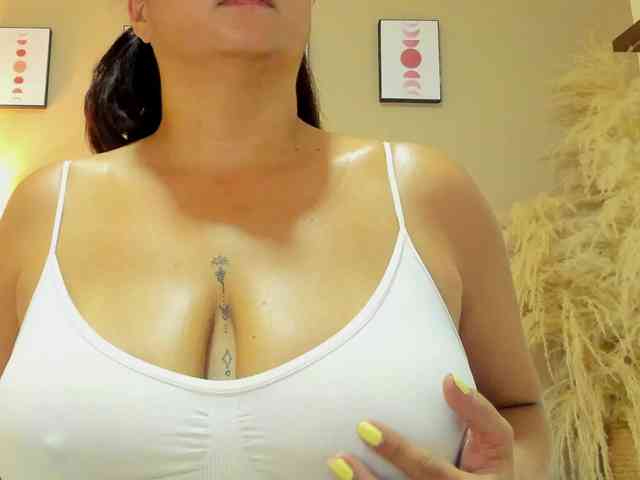 AliciaBaker's webcam live show