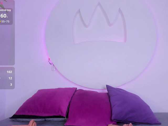 ZoeDivine live cam on BongaCams