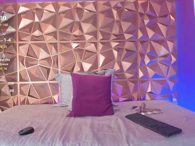 ZoeDivine live cam preview