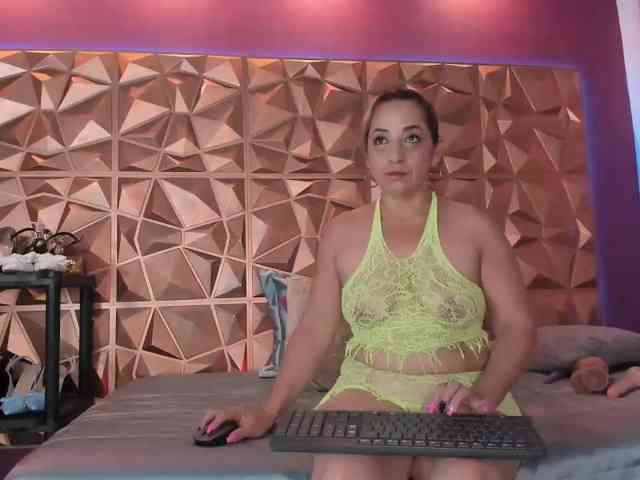 ZoeDivine ZoeDivine