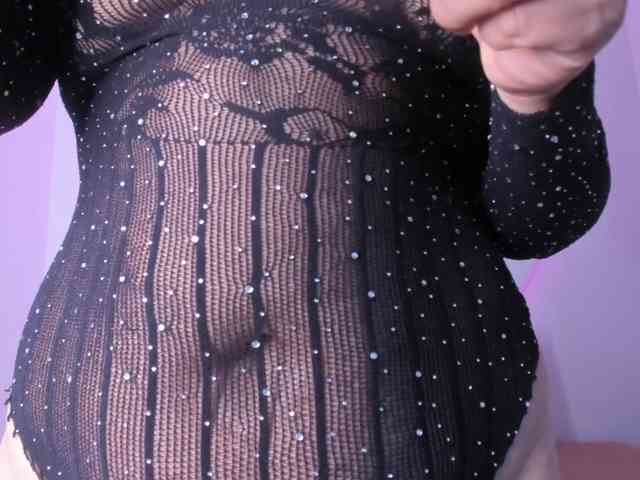 ZoeDivine webcam