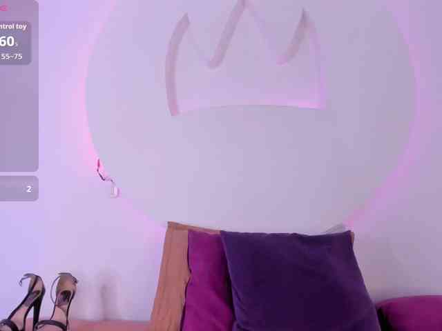 ZoeDivine webcam