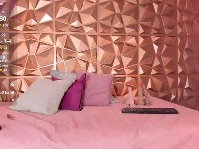 ZoeDivine webcam