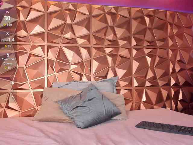 ZoeDivine webcam
