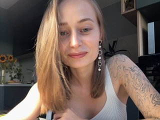 LunaStitch3 Porn Show