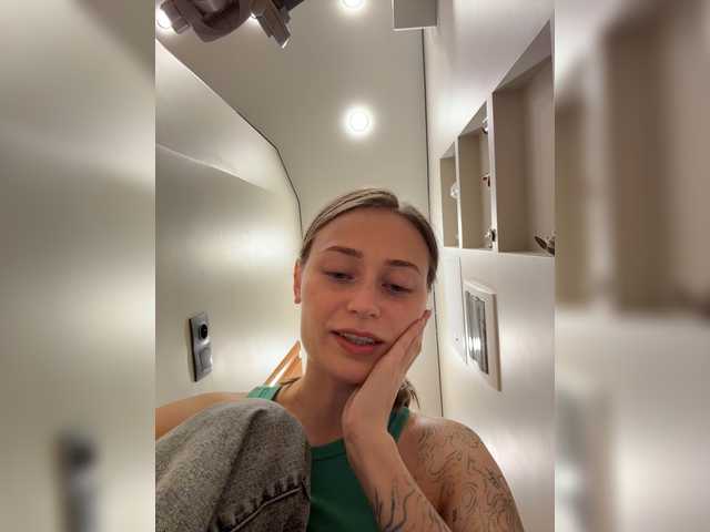 LunaStitch3 live cam on BongaCams