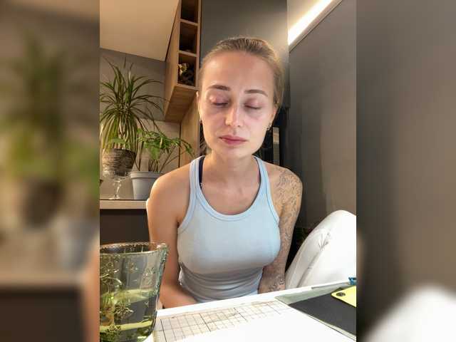 LunaStitch3 live cam on BongaCams