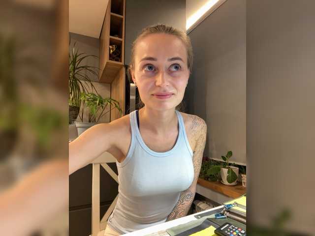 LunaStitch3 live cam on BongaCams