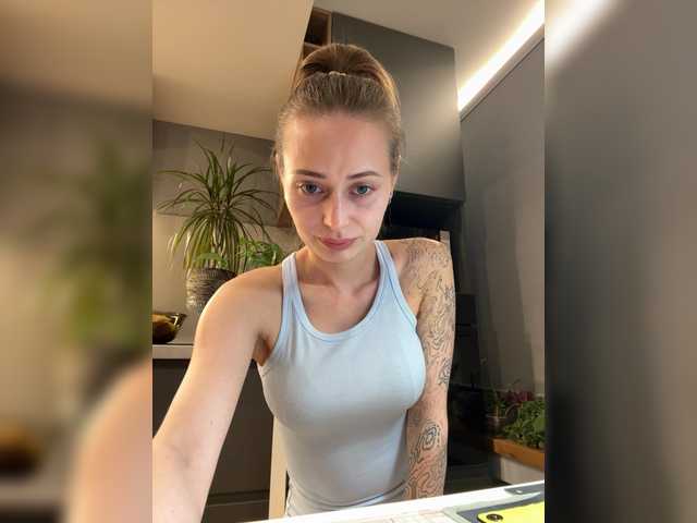 LunaStitch3 live cam on BongaCams