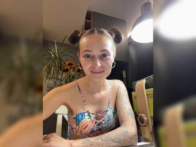 LunaStitch3 live cam on BongaCams