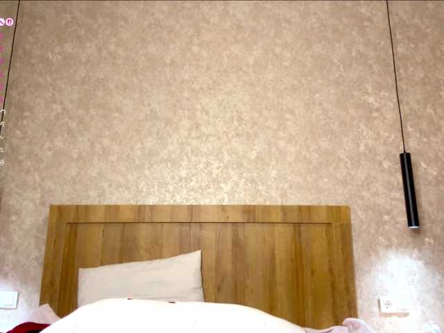 RoseannKha live cam on BongaCams