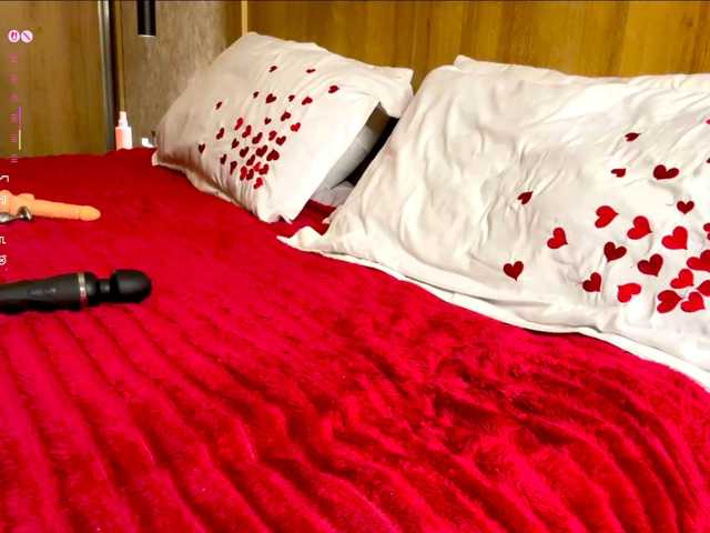 RoseannKha live cam on BongaCams