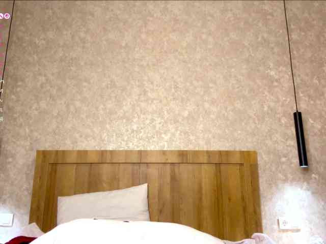 RoseannKha webcam
