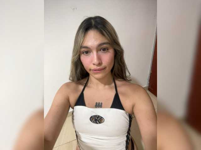 KittySweet live cam on BongaCams