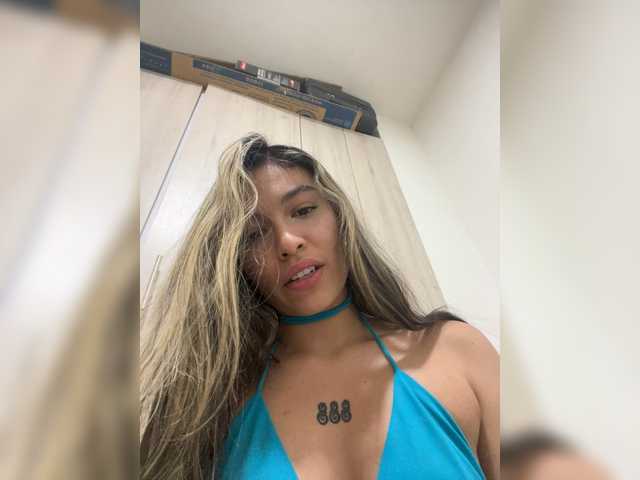 KittySweet live cam on BongaCams