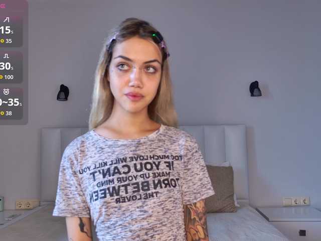 MireyaStone live cam on BongaCams