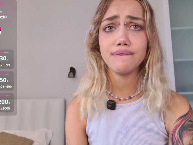 MireyaStone live cam on BongaCams