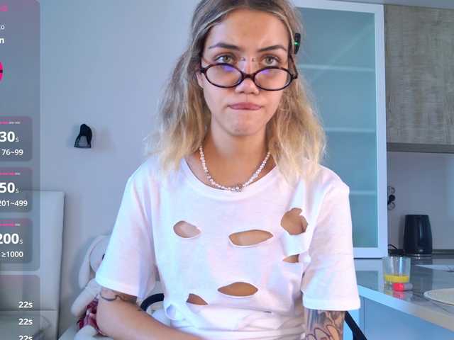 MireyaStone live cam on BongaCams