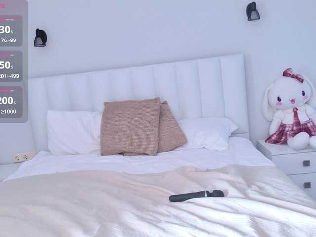 MireyaStone live cam on BongaCams