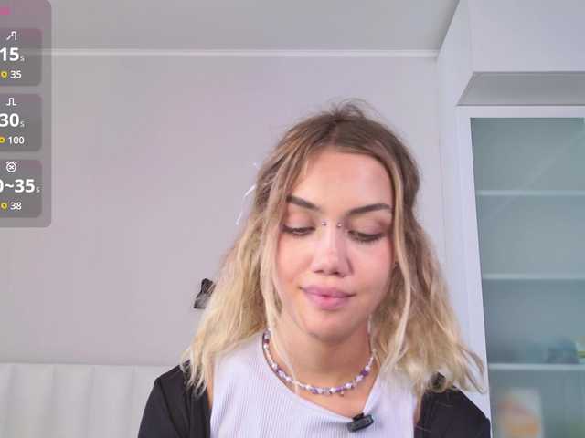MireyaStone live cam on BongaCams