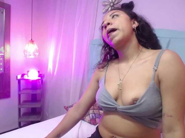 nataliacute11 live cam on BongaCams