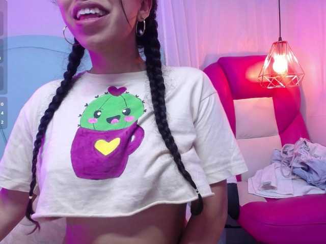 nataliacute11 live cam on BongaCams