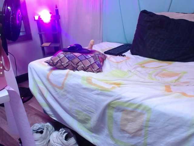 nataliacute11 live cam on BongaCams