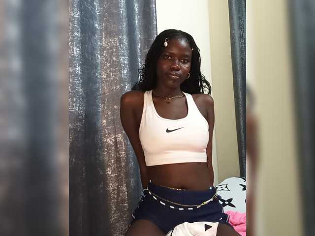Keysha-117 live cam on BongaCams