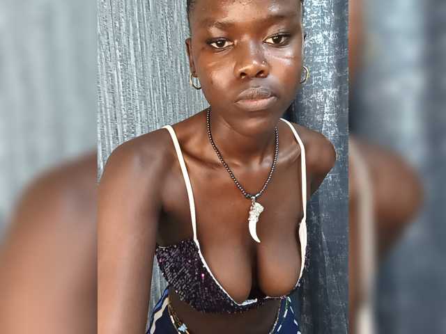 Keysha-117 live cam on BongaCams
