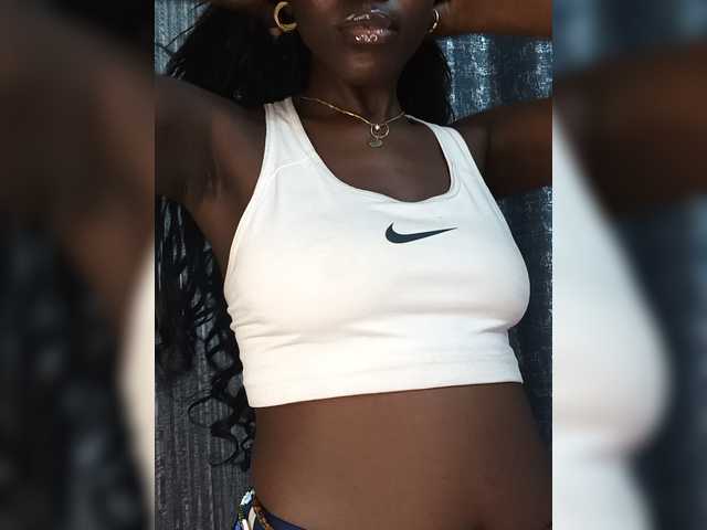 Keysha-117 live cam preview