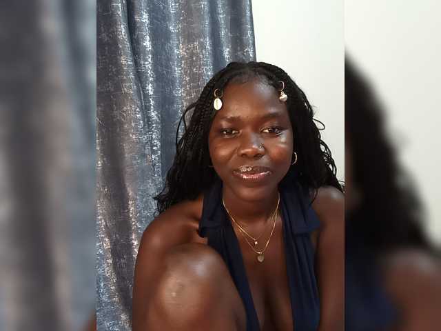 Keysha-117 live cam on BongaCams