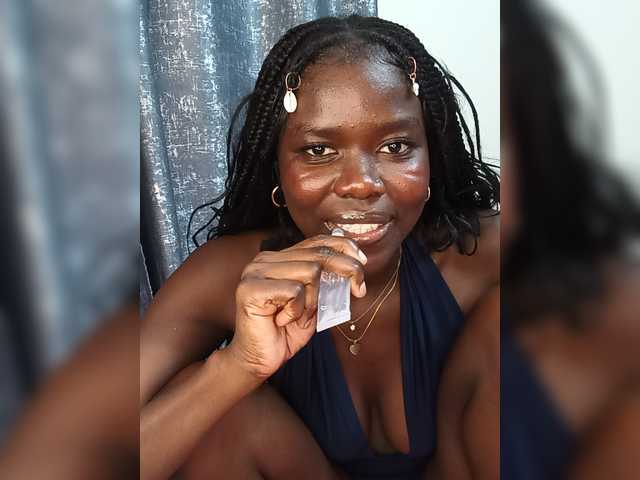 Keysha-117 live cam on BongaCams