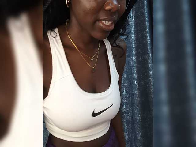 Keysha-117 live cam preview