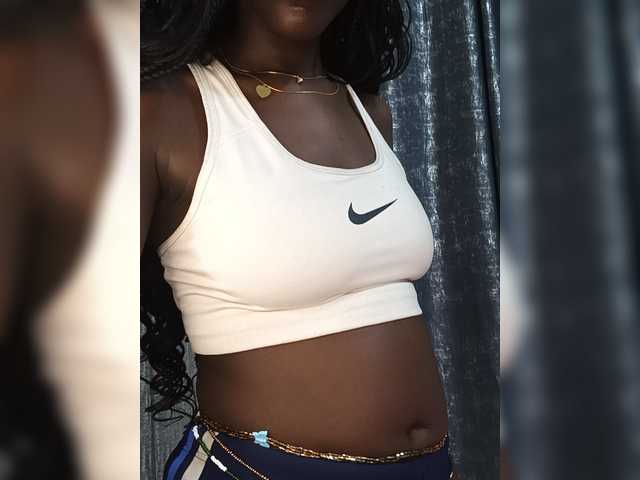 Keysha-117 live cam on BongaCams