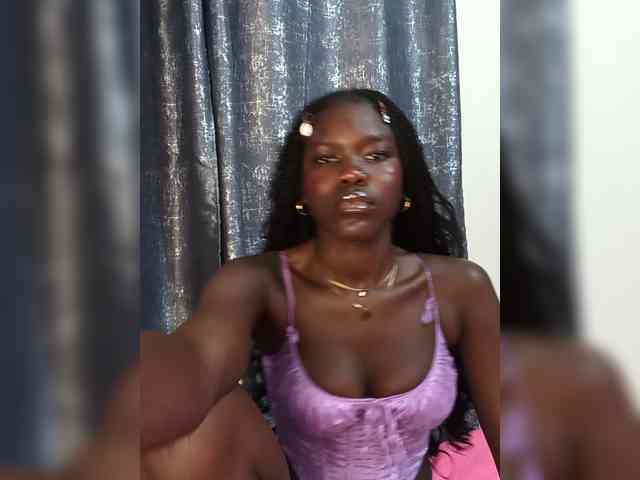 Keysha-117 webcam
