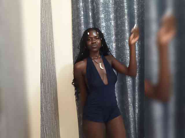 Keysha-117 webcam