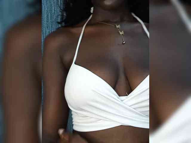 Keysha-117 webcam