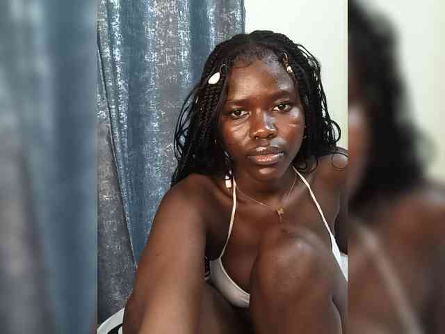 Keysha-117 webcam